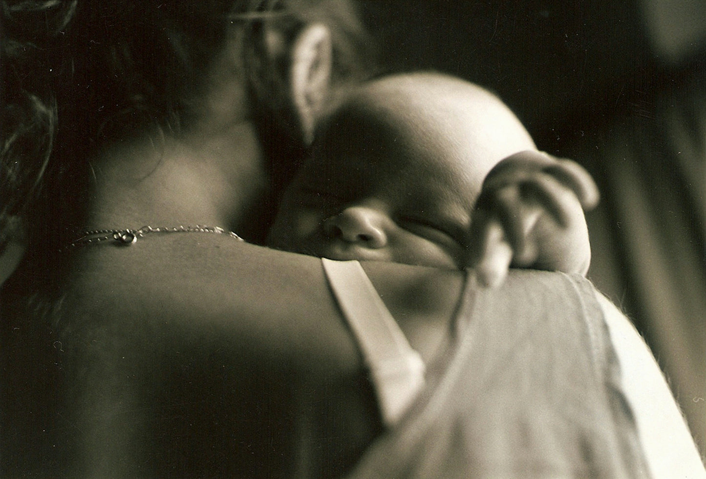 I Didn't Expect to Feel This Way: The Postpartum Survival Guide for Mothers